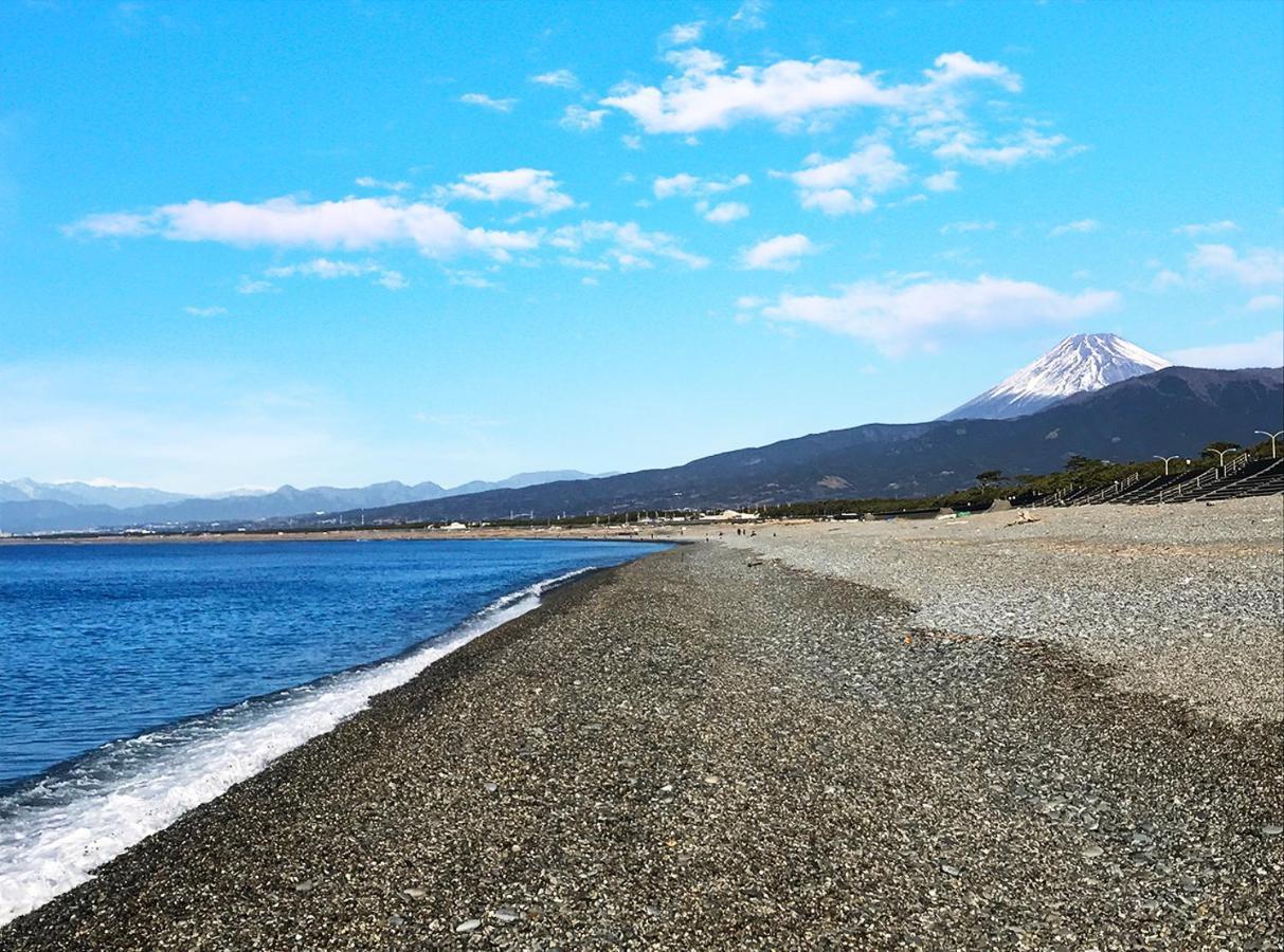 Hotel Trend Numazu Ekimae Bagian luar foto